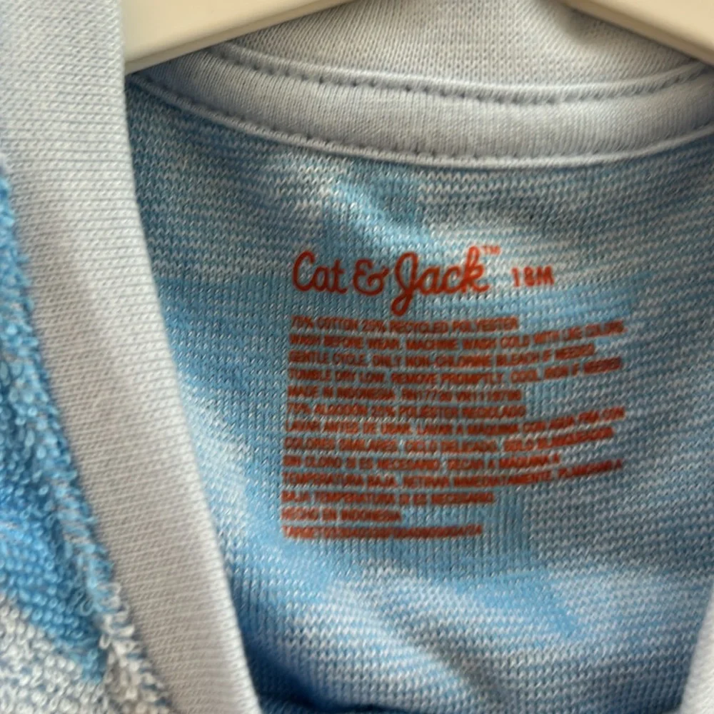 Cat & Jack Toddler Boy Size 18M Blue Star Terry Cloth Short-Sleeve Top & Shorts